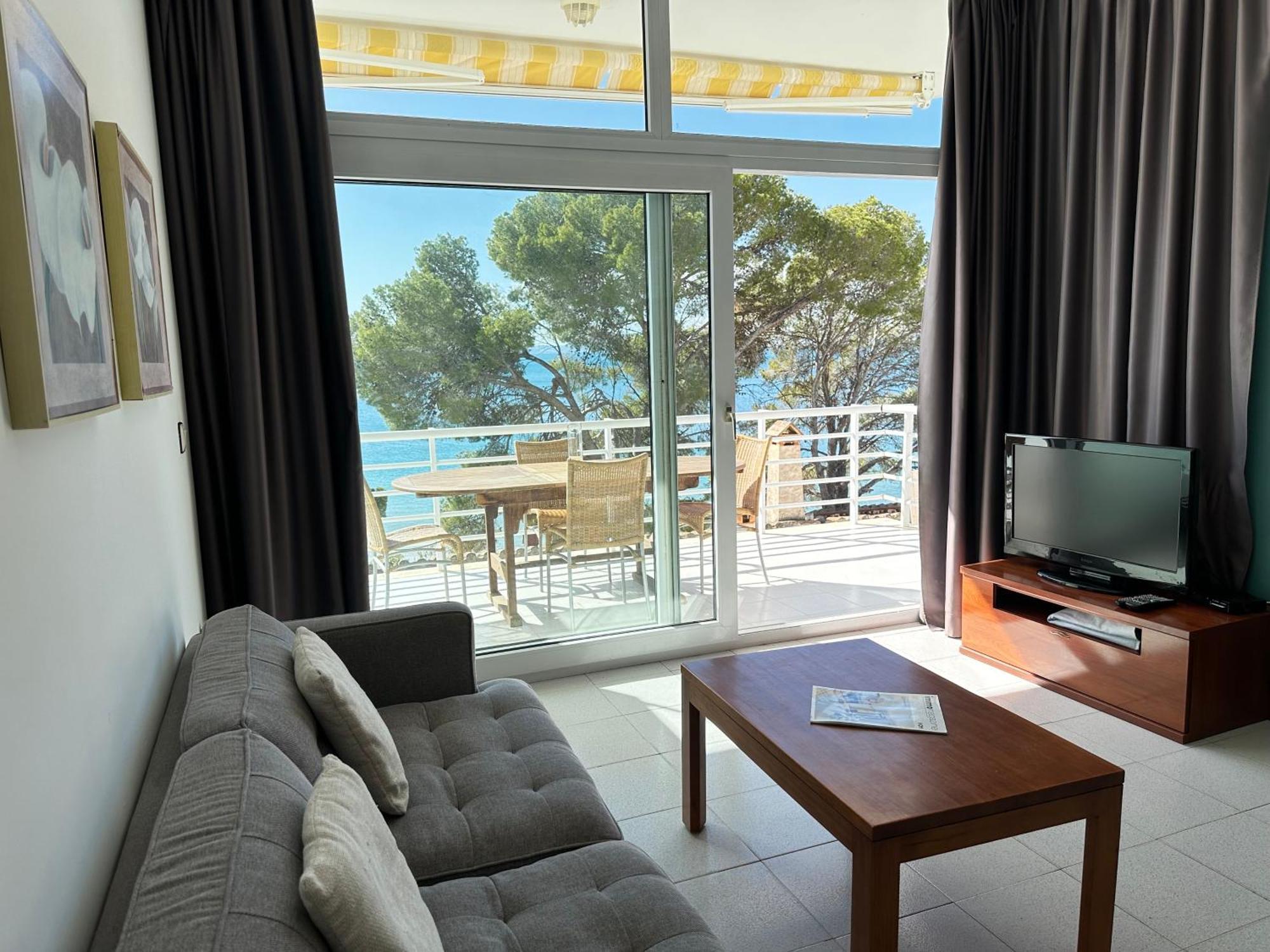 Agi Residencial Almadraba Apartment Roses